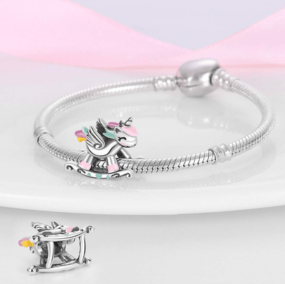 Ringató Unicorn Charm