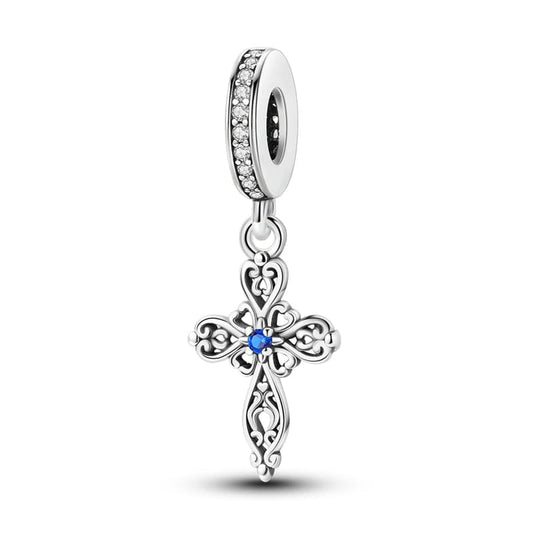 Charm cu cruce de cristal albastru ornamentat