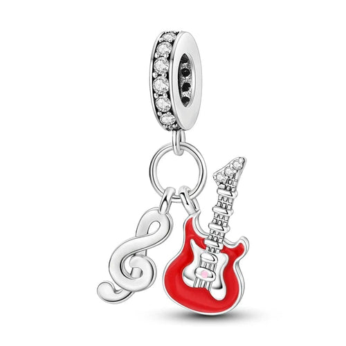 Charm colgante con nota musical y guitarra roja