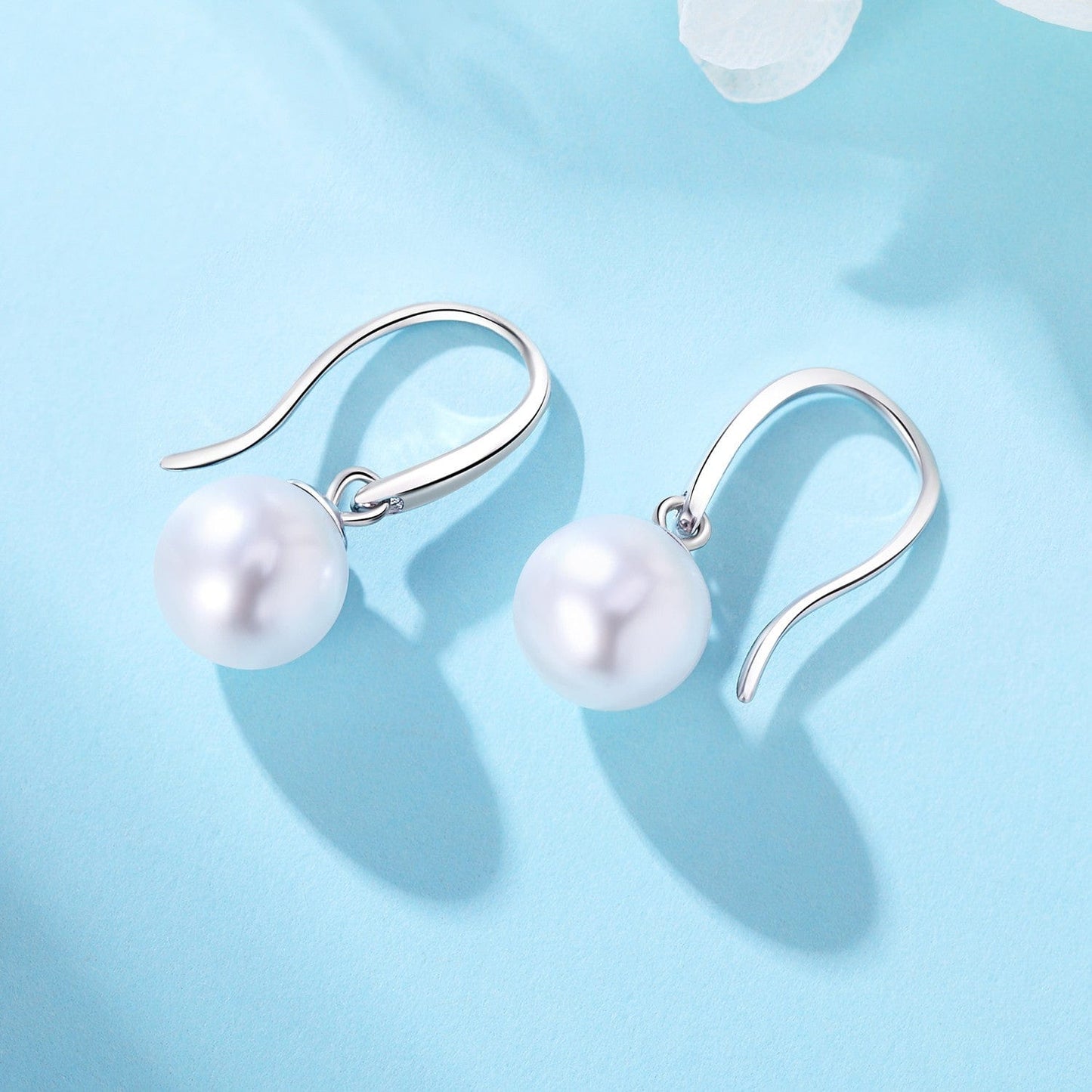 Classic Pearl Drop Earrings